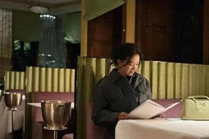 贾玲减重100斤后如何蜕变？揭秘她的健康与事业双赢