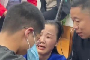 孙海洋寻子14年终团圆：电影《亲爱的》原型家庭认亲