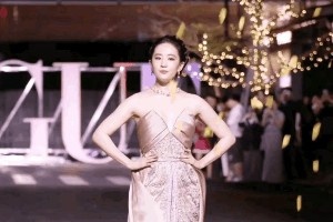 明星卸妆前后对比：真实状态大揭秘