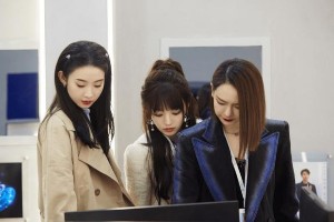 《女子推理社》第七期：戚薇机智救场，李一桐解锁密道